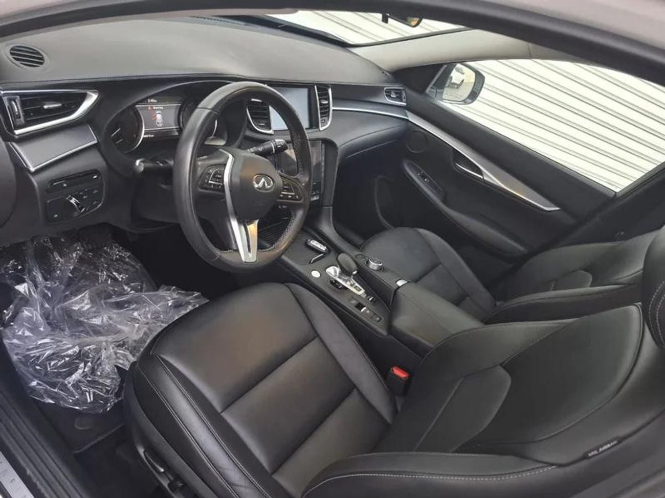 Infiniti QX50 Luxury 2.0L RWD