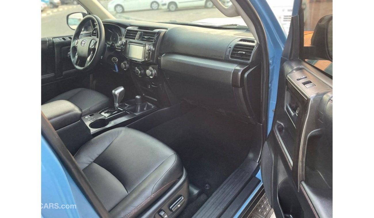 تويوتا 4Runner 2018 Toyota 4Runner 4x4 TRD Off Road Pro With Special Rare Blue Color / EXPORT ONLY
