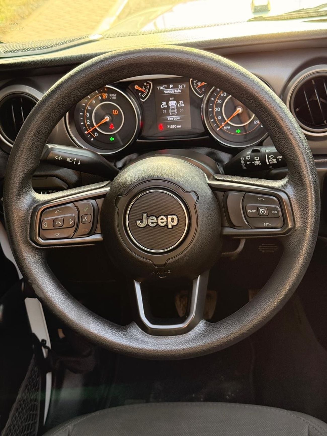 جيب رانجلر Unlimited Sport 3.6L A/T