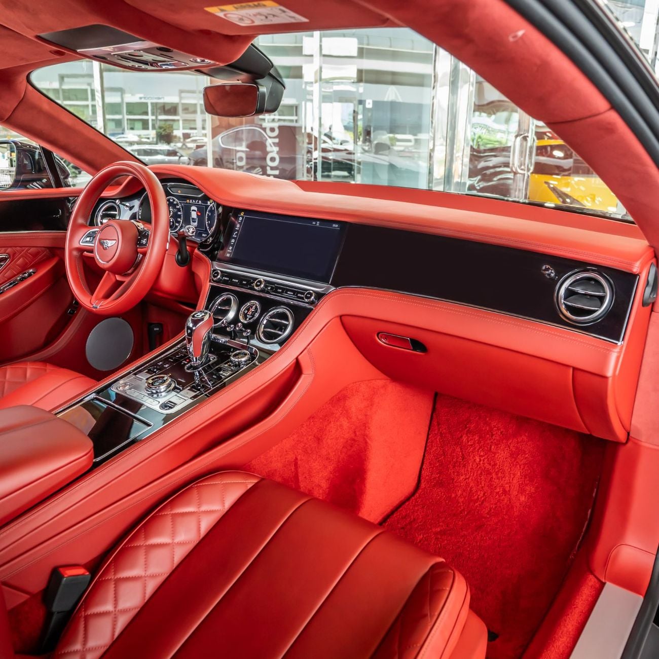 بنتلي كونتيننتال جي تي 4.0T V8