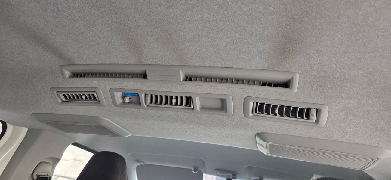 تويوتا هاياس 2.5 DIESEL