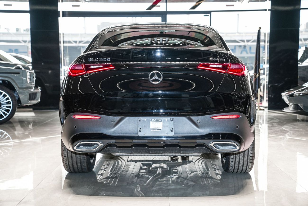 Mercedes-Benz GLC 300 2025 Mercedes-Benz GLC300 4Matic Coupe AMG