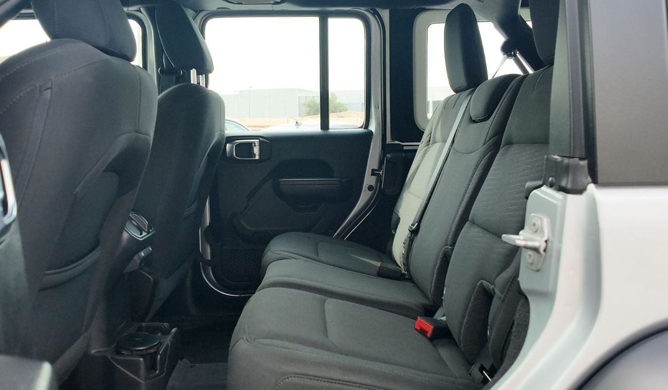 Jeep Wrangler Sport 3.6L A/T (5 Seater) | Full service history | GCC | Zero downpayment support