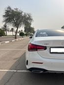 Mercedes-Benz A 200 Premium + 2.0L