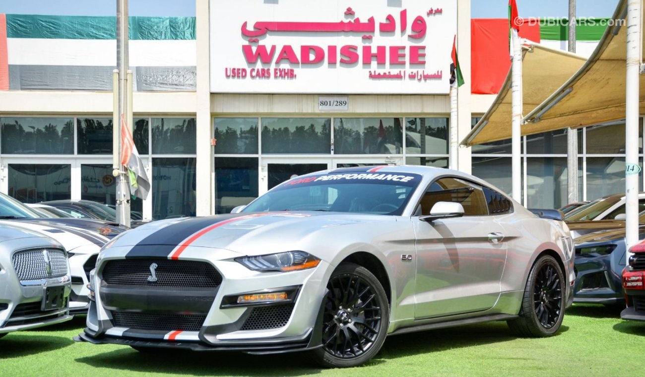 فورد موستانج Mustang GT V8 2019/FullOption/Shelby Kit/Low Miles/Very Good Condition