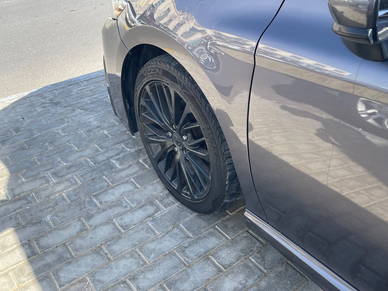 Toyota Camry SE 2.5L (181 HP)