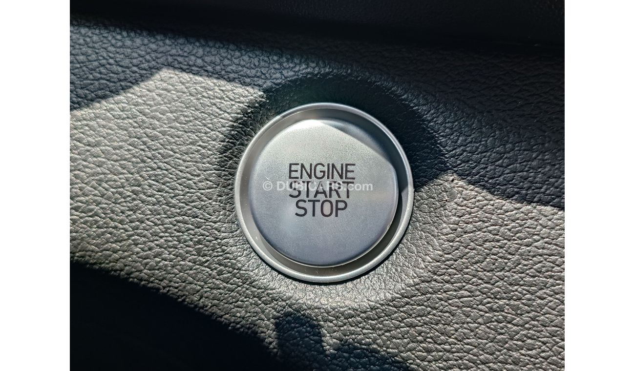 Hyundai Santa Fe SEL / V4 / 2.4L / MID OPT (LOT # 61596)