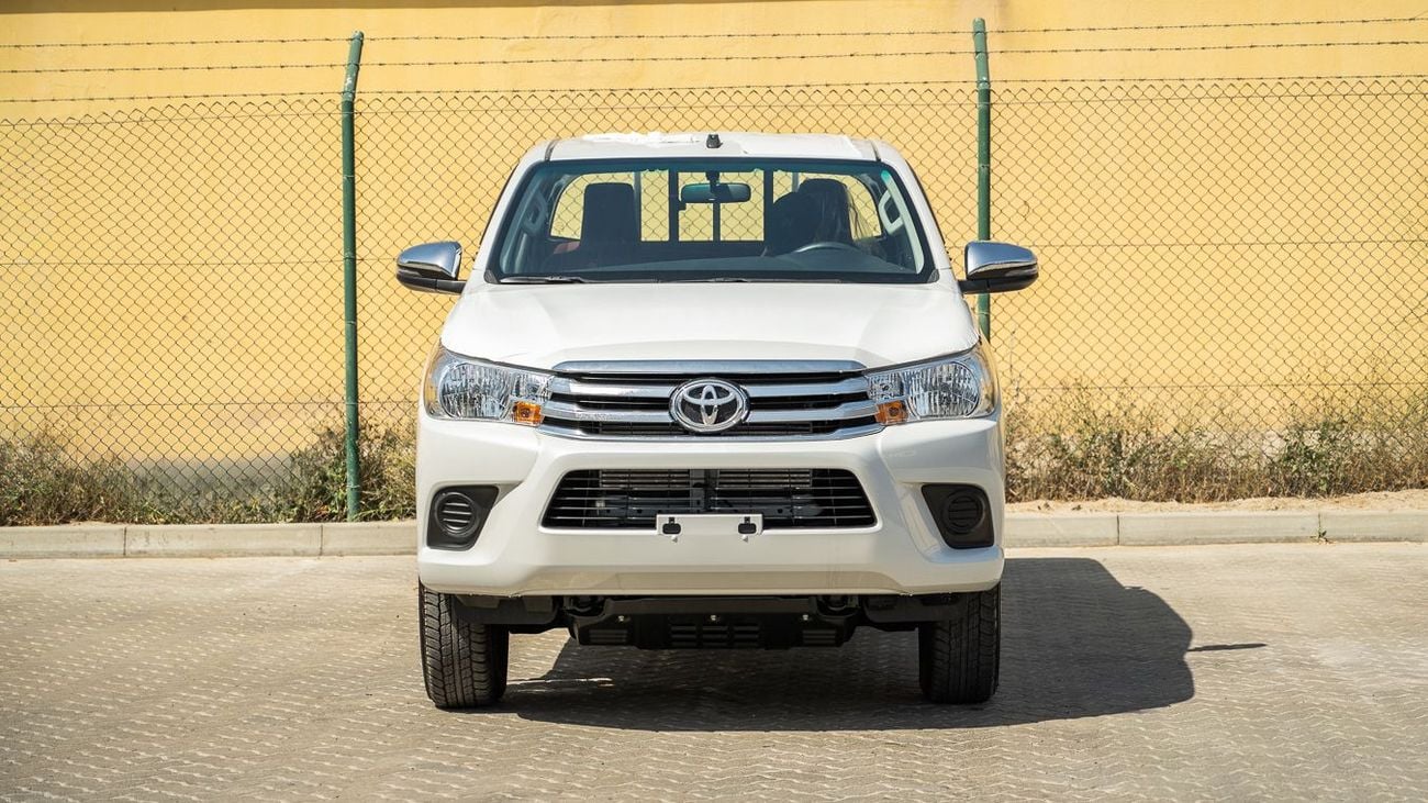 Toyota Hilux TOYOTA HILUX 2.4 MT 4X4 BASIC -2026YM