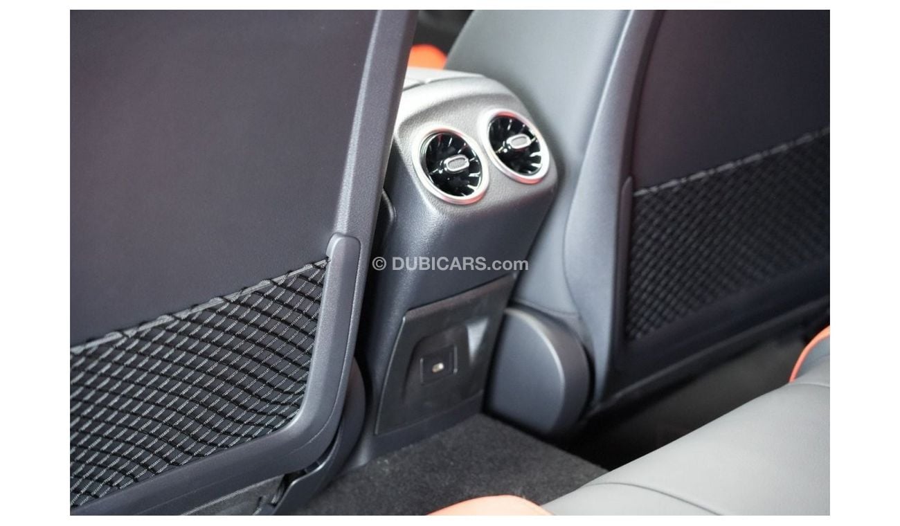 Mercedes-Benz CLA 35 AMG Mercedes-Benz CLA 35 | 2024 GCC 0km | Agency Warranty | AMG Package | Night Package