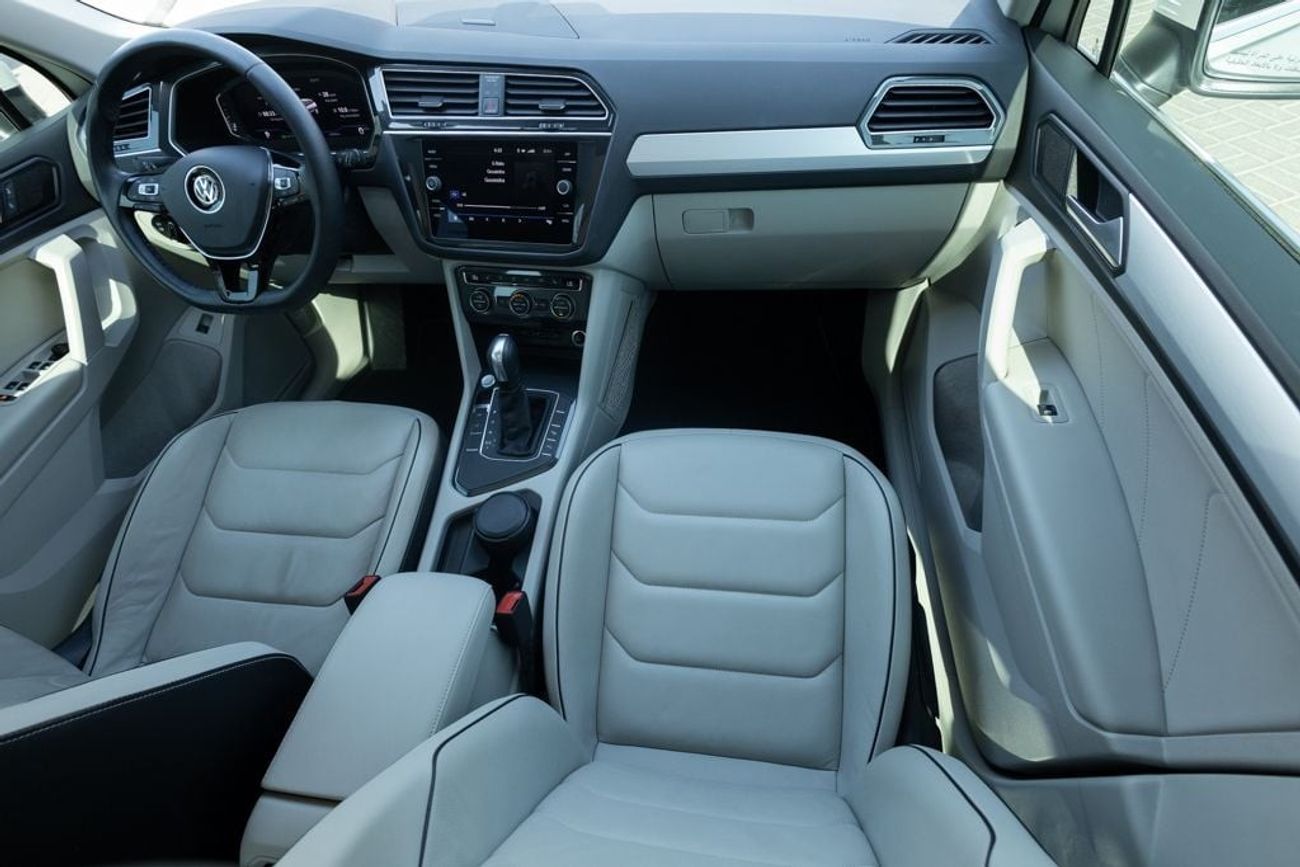 Volkswagen Tiguan SEL 2.0L