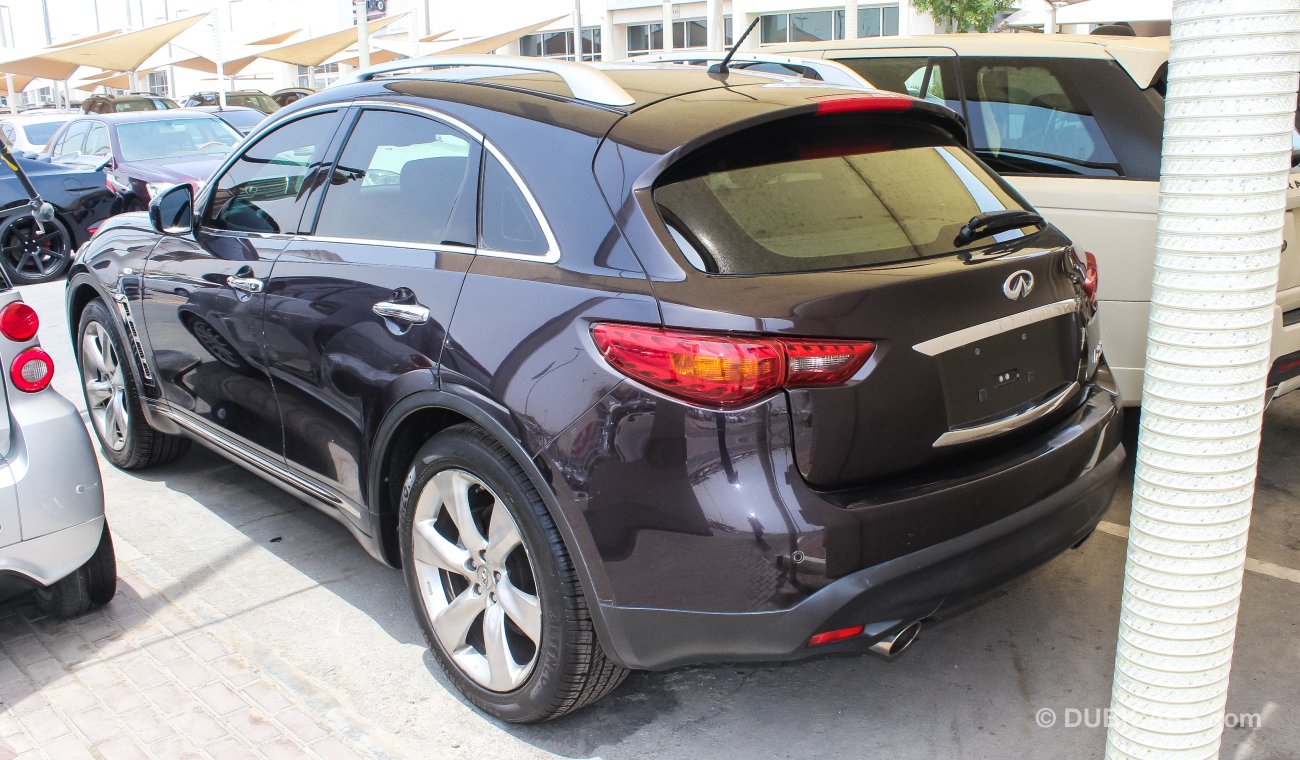 Infiniti FX50 2011 model FX50 S gulf specs Full options