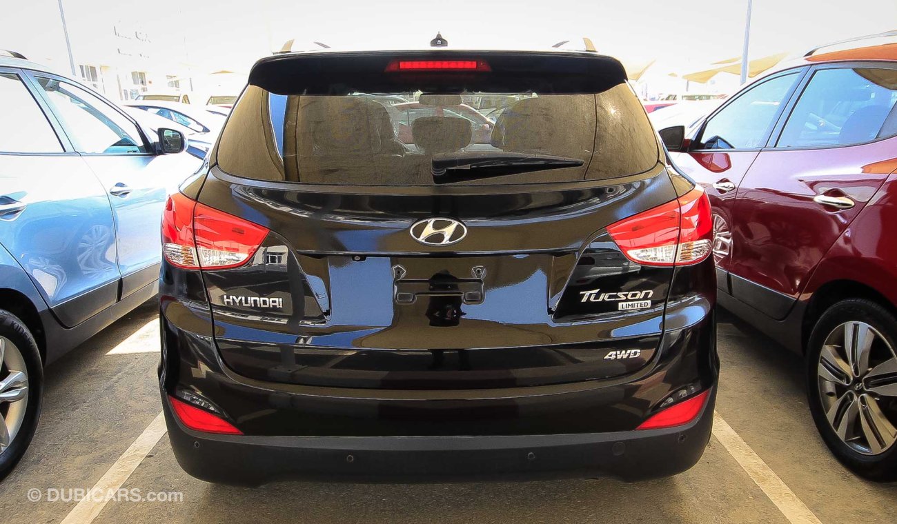 Hyundai Tucson Limited 4WD