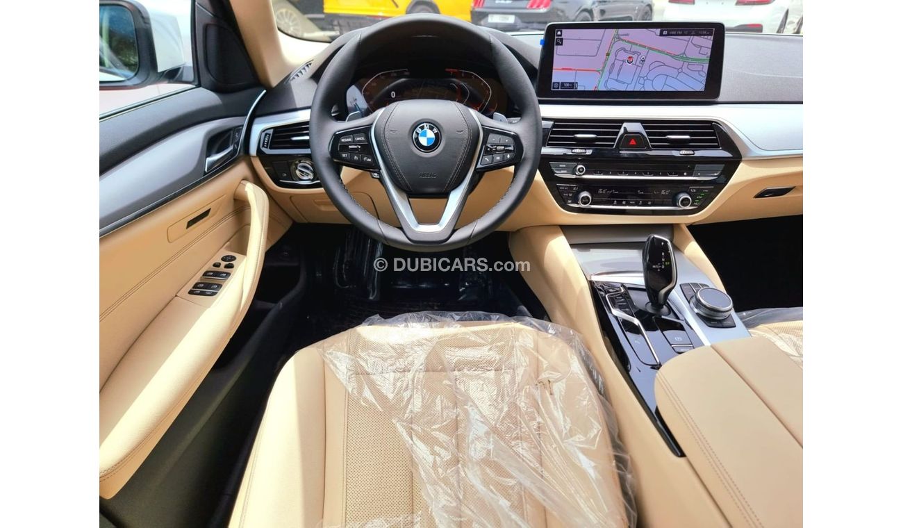 بي أم دبليو 520i i Under Warranty 2023 GCC