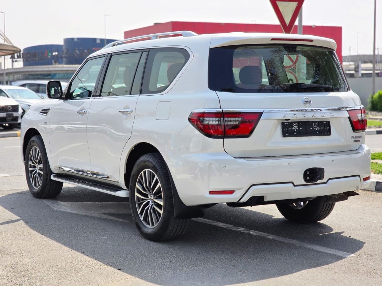 نيسان باترول LE Titanium 5.6L