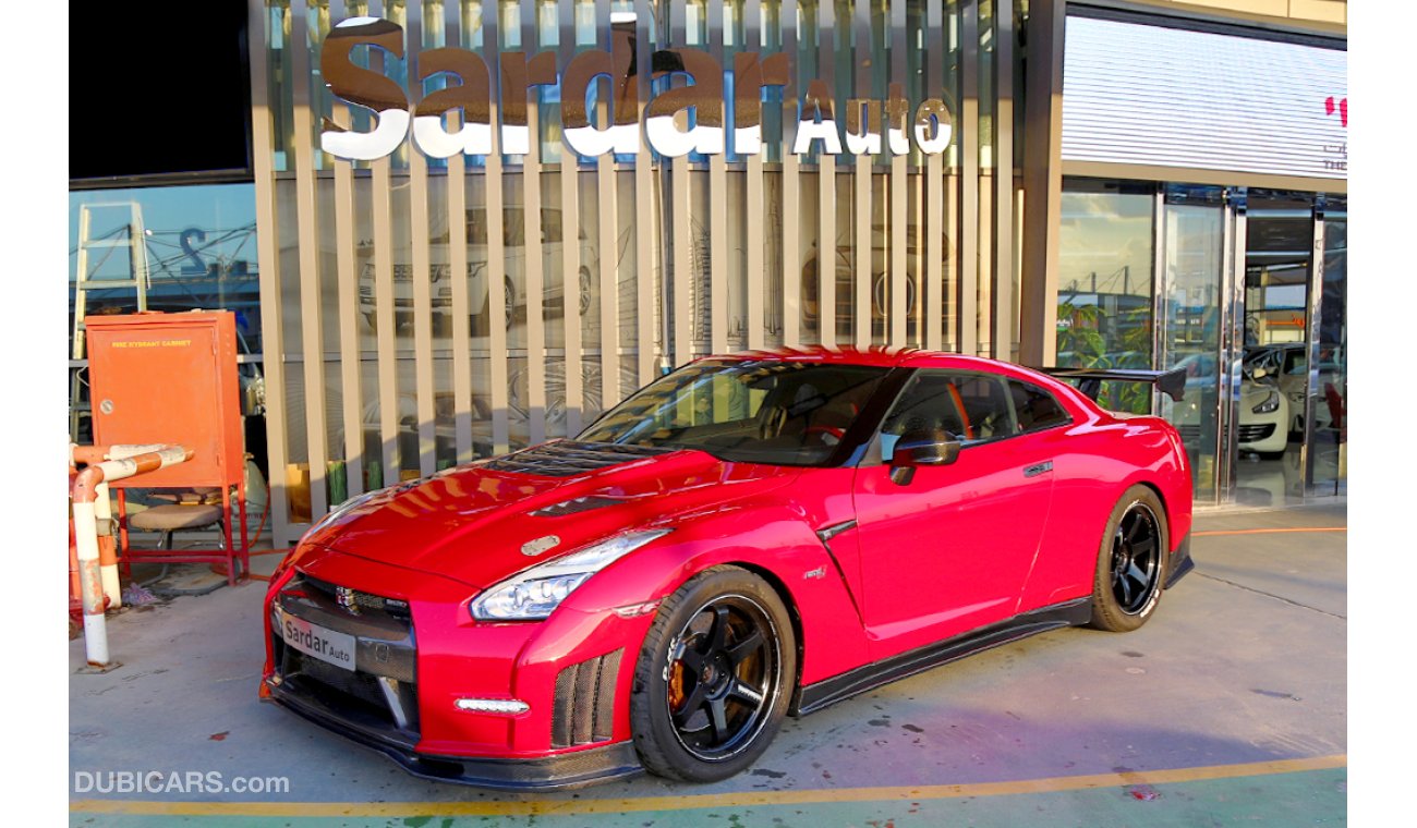 نيسان GT-R 2016