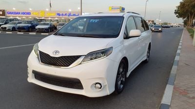 تويوتا سيينا Toyota Sienna 2016 – 3.5L V6 | Petrol | Automatic | American Specs
