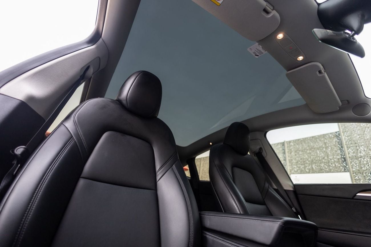 Tesla Model Y Real-Wheel Drive Tesla Model Y Standard Range 2023 GCC specs for 1,563.00 AED monthly
