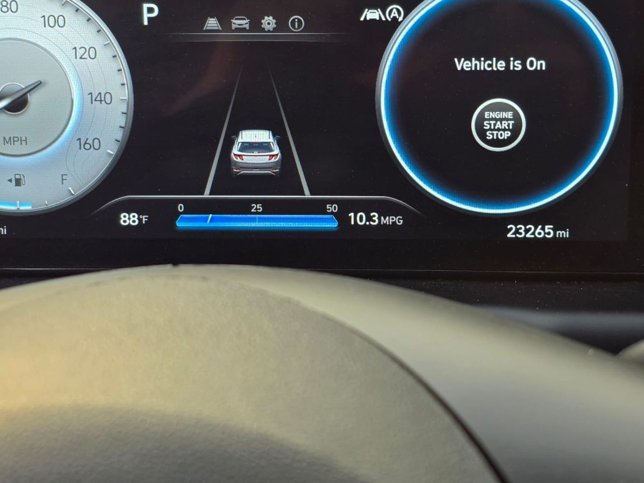 Hyundai Tucson Premium+ 2.5L Sunroof, Push button and trunk automatic