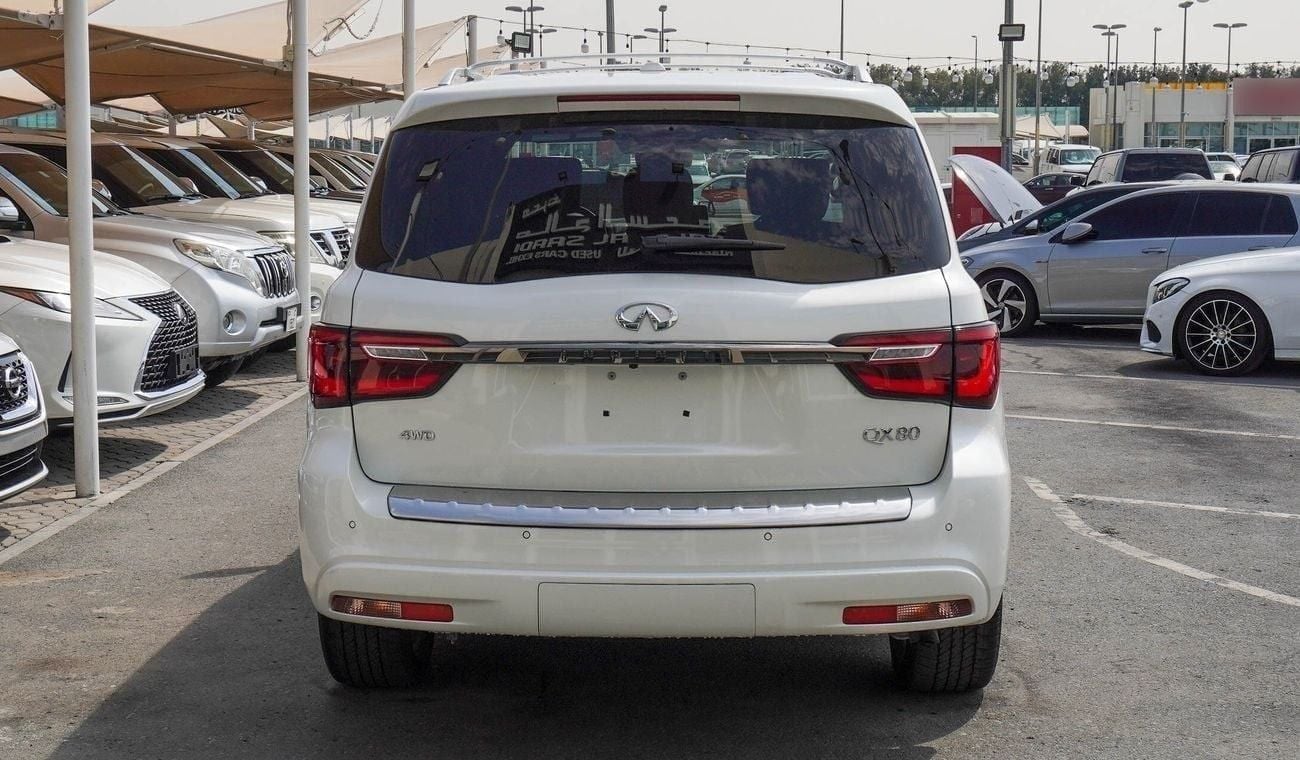 إنفينيتي QX80
