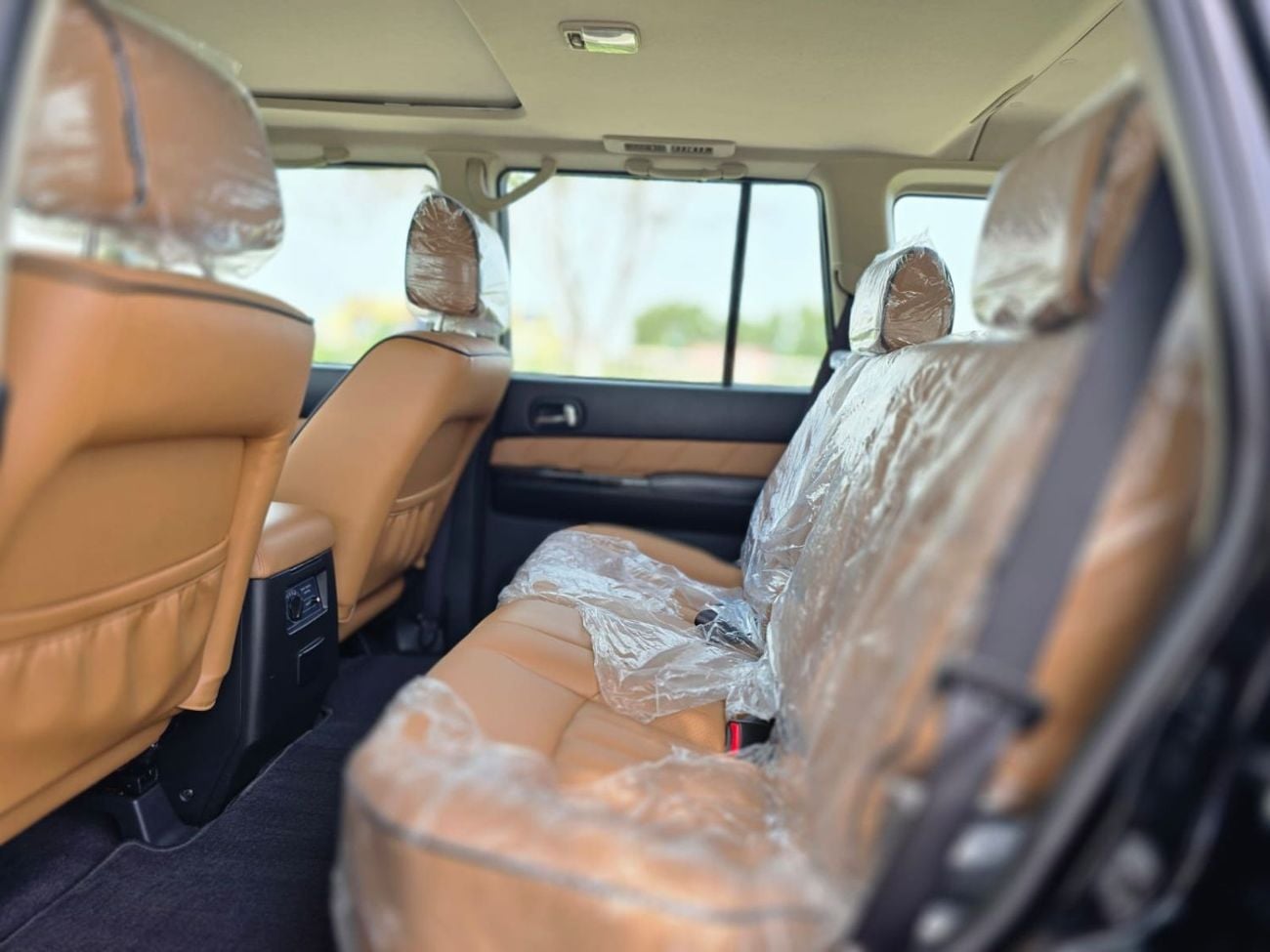 Nissan Patrol Super Safari SUPER SAFARI 2022 GCC LOW MILEAGE WITH AGENCY SERVICE CONTRACT IN MINT CONDITION