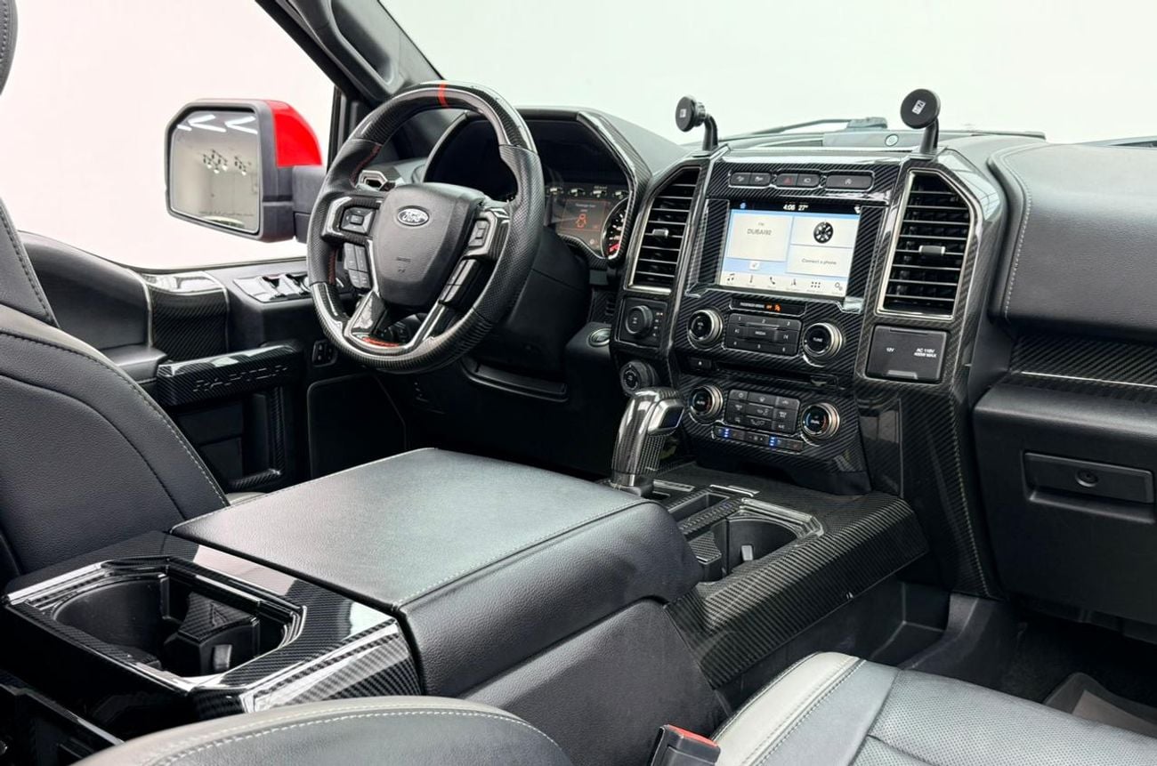 Ford F-150 2018 Ford F-150 Raptor, Full Service History, Carbon Fiber Interior, Excellent Condition, GCC