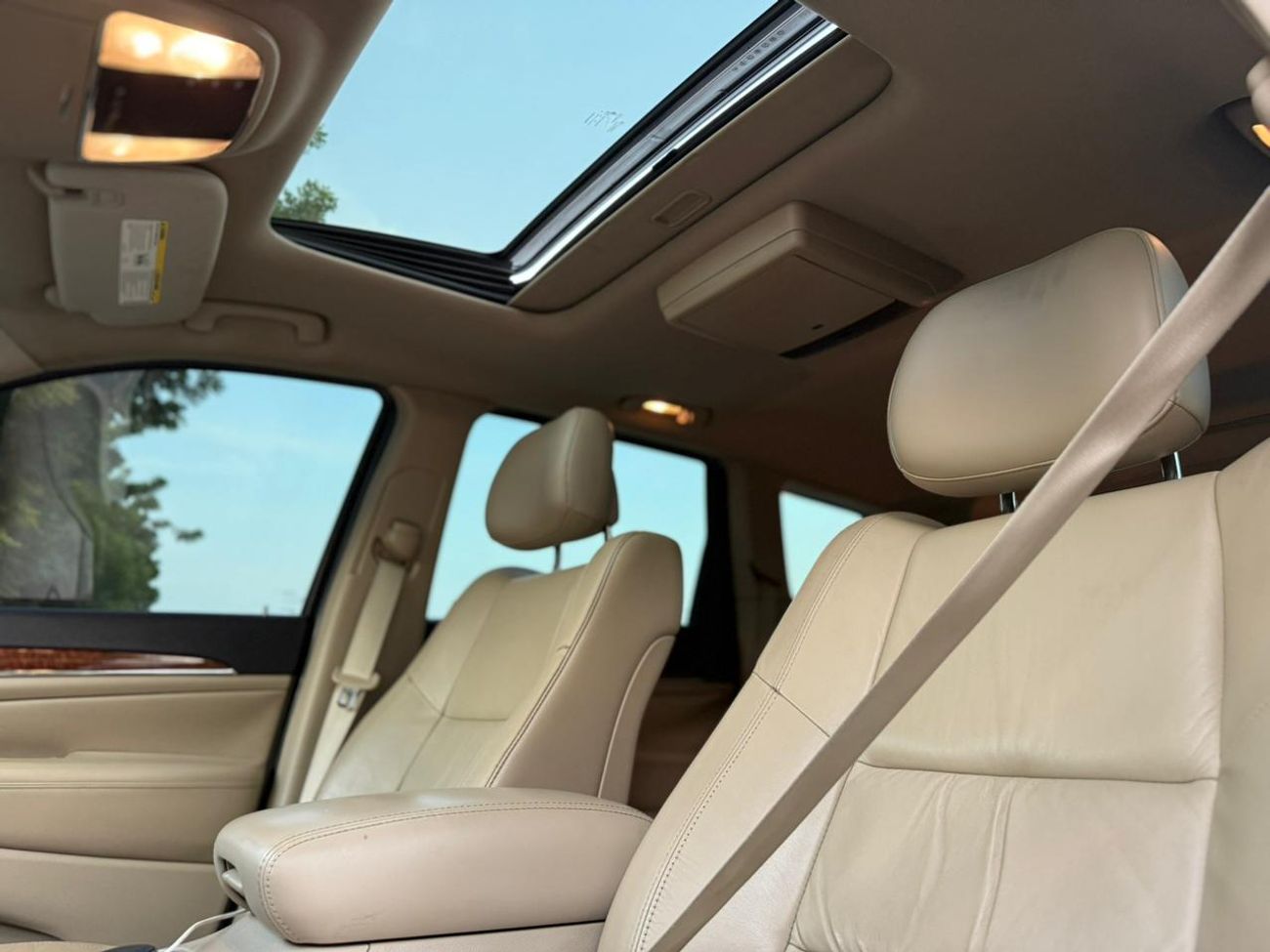 جيب جراند شيروكي Limited 3.6L