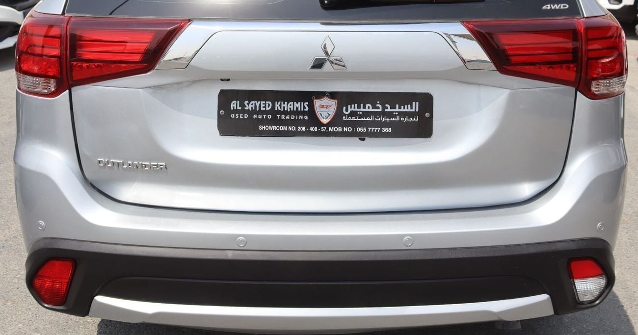 ميتسوبيشي آوتلاندر ميتسوبيشى أوتد لاندر 2016 -4WD خليجى بحاله ممتازه ممشى 130000 كم بمحرك سعته 3000سى سى بسعر 38000درهم