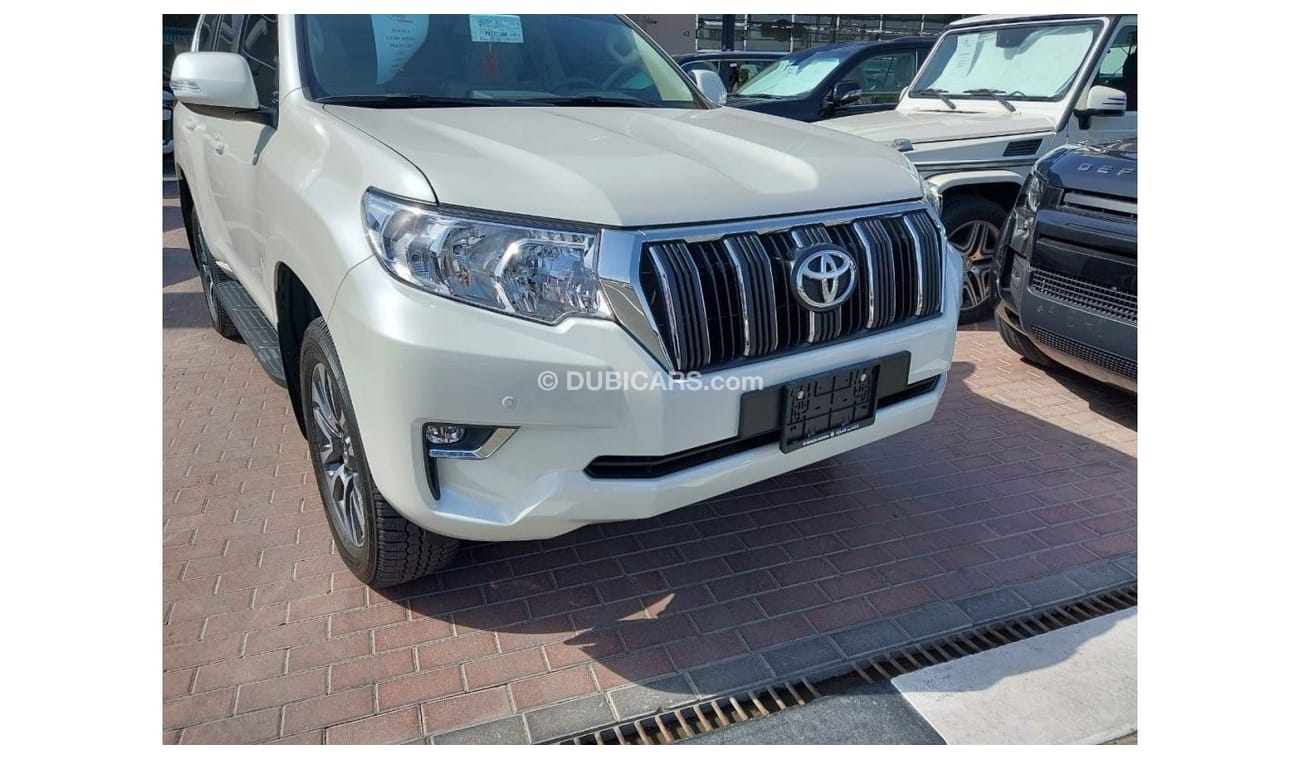 Toyota Prado TOYOTA LANDCRUISER PRADO GXR V6 WARRANTY ALFUTTAIM 3 YEARS