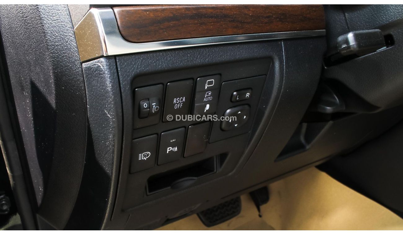 Toyota Land Cruiser VX 5.7 V8