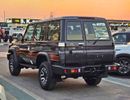 تويوتا لاند كروزر 70 LX LC76 / 4.0L PETROL A/T / RADAR, DIFFLOCK, WINCH, SNORKEL, REFRIGERATOR / CODE # 76PAFR