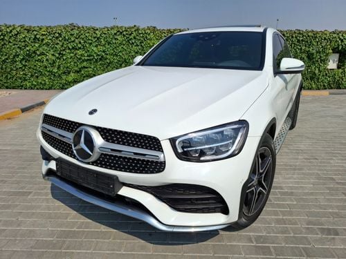 Mercedes-Benz GLC Coupe 300 Premium + 2.0L Mercedes-Benz  GLC300 2020 coupe full option