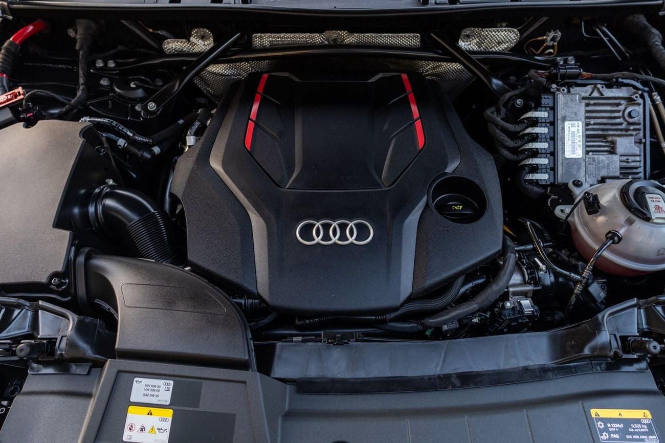 Audi SQ5 STD Audi SQ5 TFSI Quattro 2023 GCC | Warranty