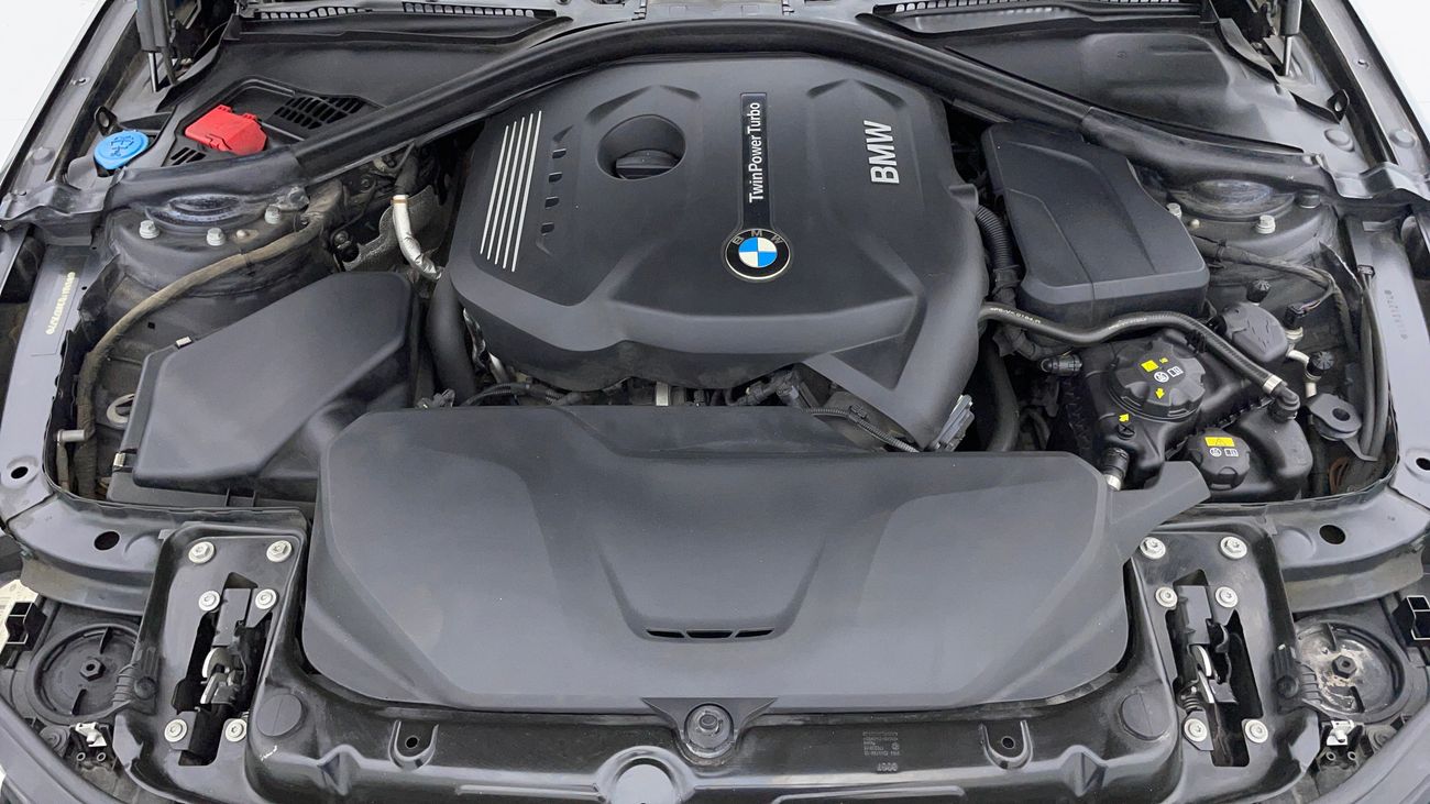 BMW 320i EXECUTIVE 2 | Zero Down Payment | Free Home Test Drive