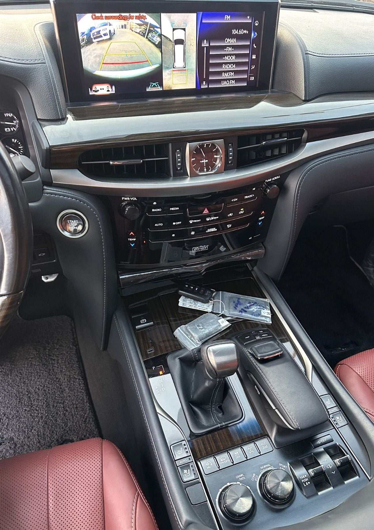 Lexus LX570 SIGNATURE