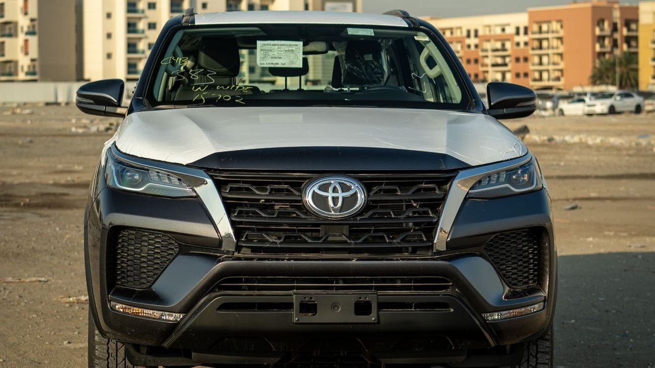 Toyota Fortuner EXR Mid Option 2.7L Petrol 2025YM [FOR EXPORT TO AFRICA ONLY]