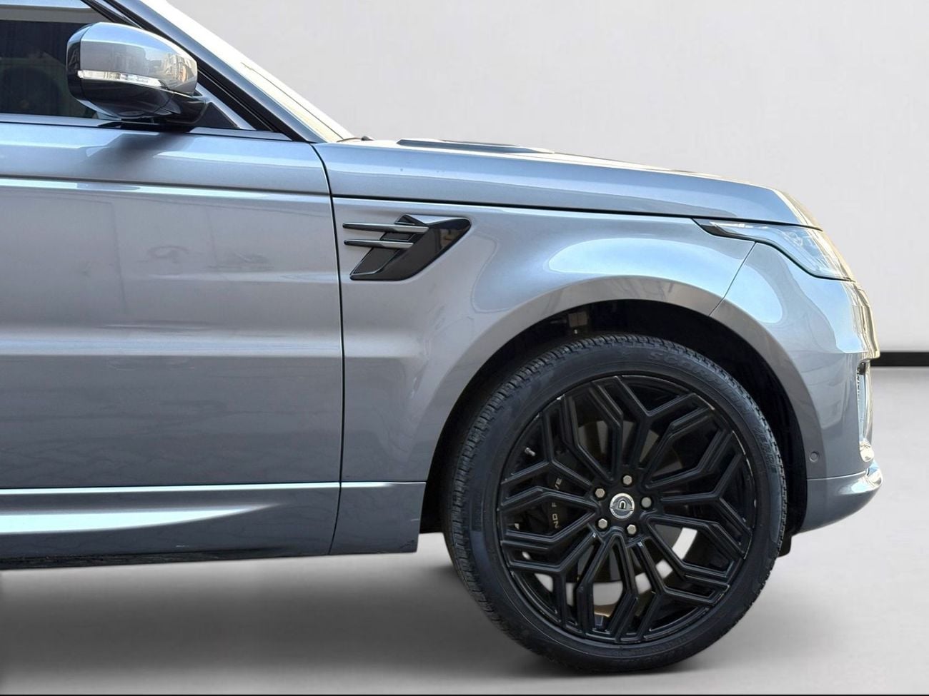 Land Rover Range Rover Sport HSE AED 2,560 P.M | 0% DOWN PAYMENT | RANGE ROVER SPORT HSE | 3.0L MHEV | 2021 | GCC SPECS