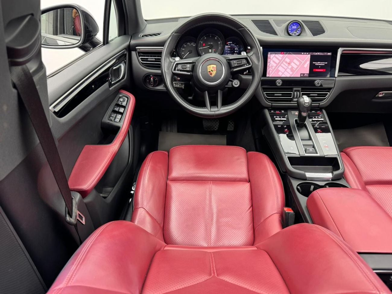 Porsche Macan STD 2023 Porsche Macan, Porsche Service History, 1 Year warranty, Excellent Condition, GCC