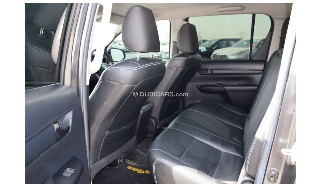 تويوتا هيلوكس