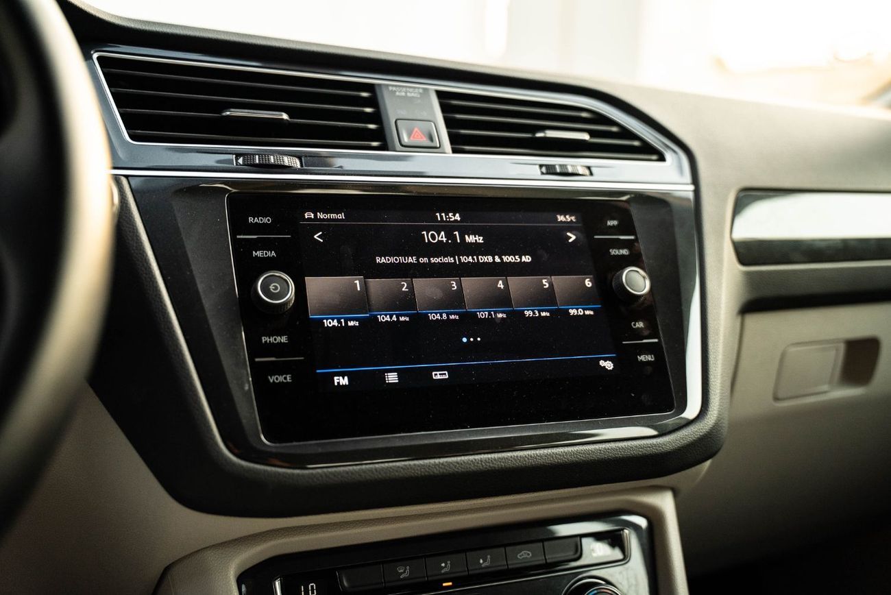 فولكس واجن تيجوان Elegance 2.0L SE 2020 Full Service History GCC 2.0L