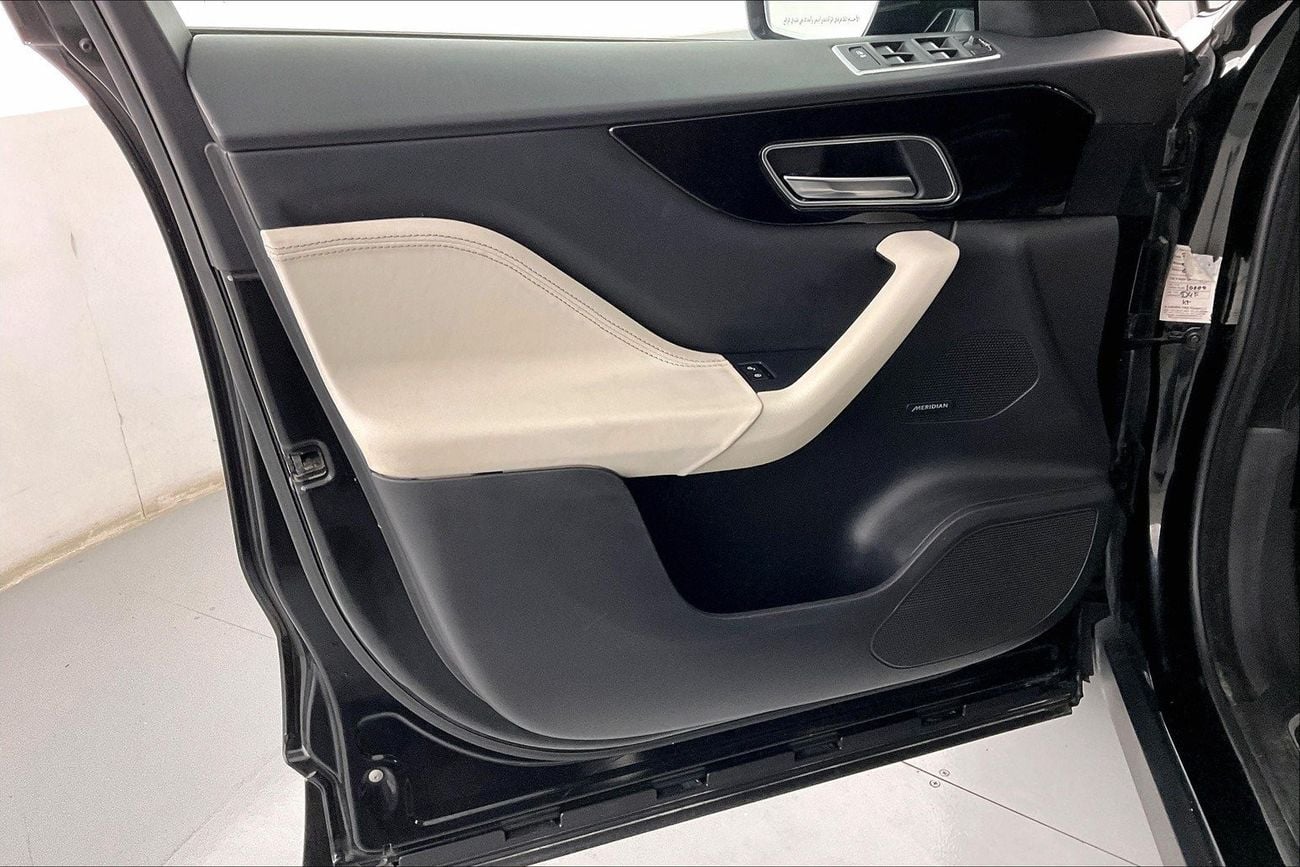 جاكوار F بيس R-Sport | عرض العيد الحصري | خالية من أضرار الفيضانات