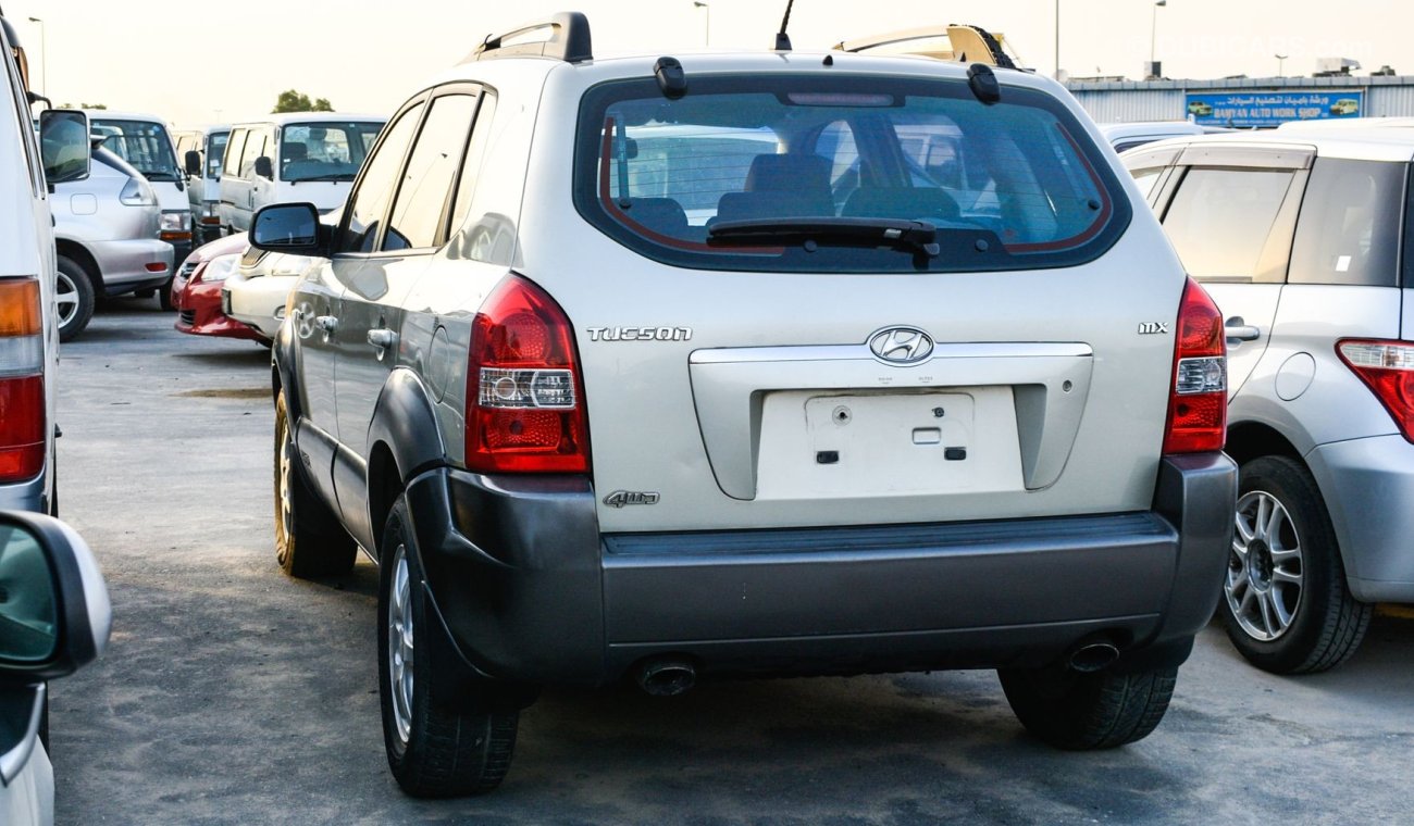 Hyundai Tucson 4 WD  CRDI Diesel L/H