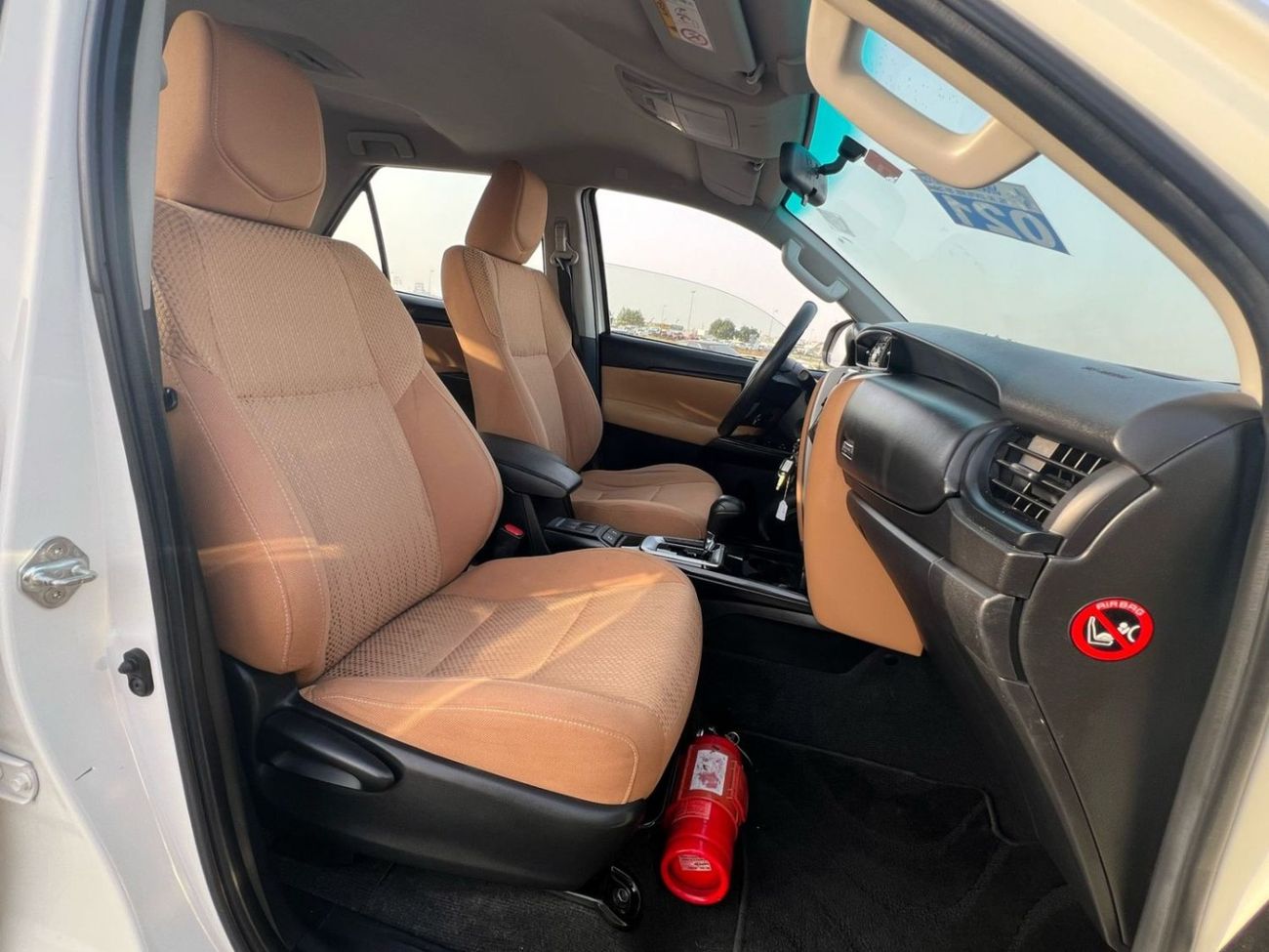 تويوتا فورتونر 2021 TOYOTA FORTUNER V4 2.7L - 4X4  4Wheel Drive - Rear Camera