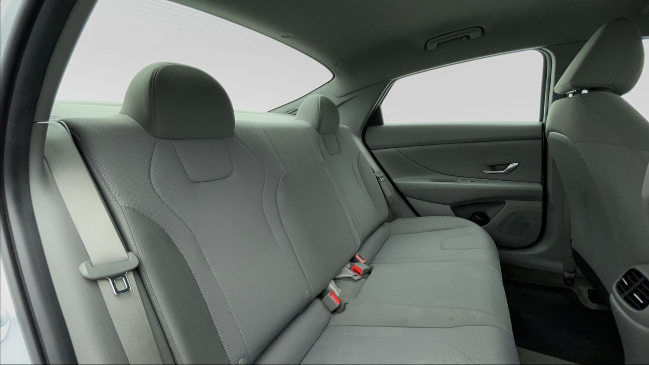 هيونداي إلانترا SMART 1.6 | بدون دفعة مقدمة | اختبار قيادة مجاني للمنزل