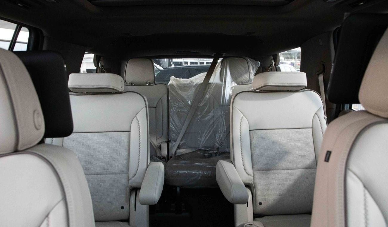 جي أم سي يوكون Denali 6.2L V8 4WD | 2025 | GCC Specs | For Export Only