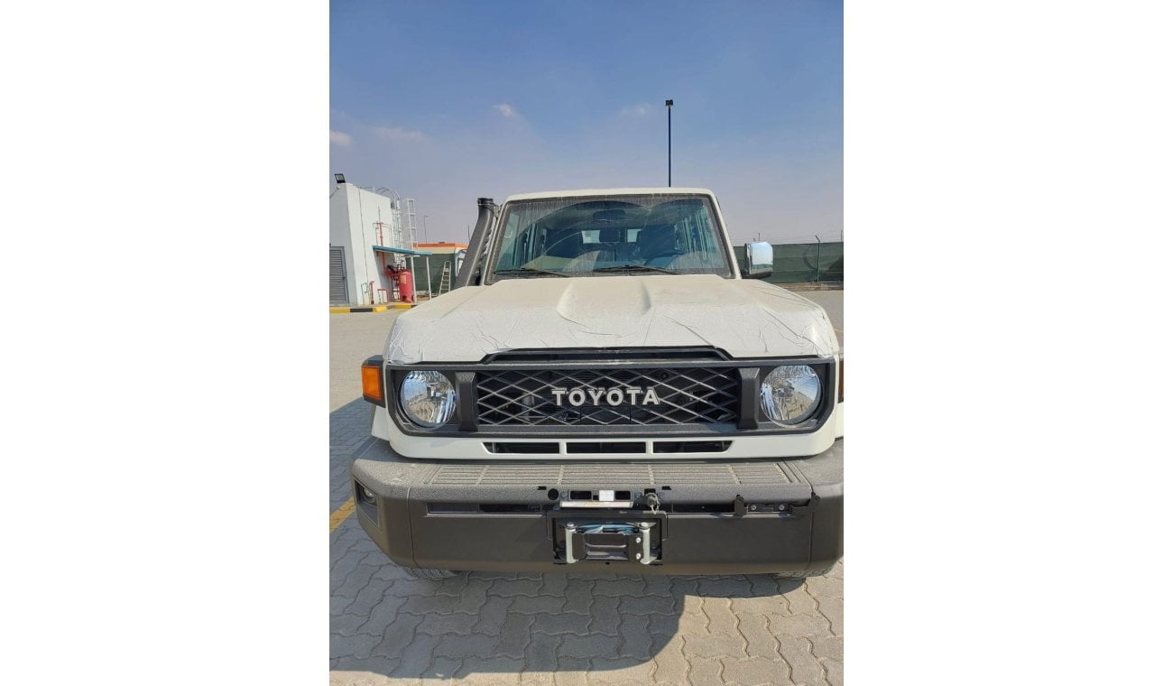 Toyota Land Cruiser 70 TOYOTA LC 4.5 DSL HTOP 5 DOOR NEW SHAPE