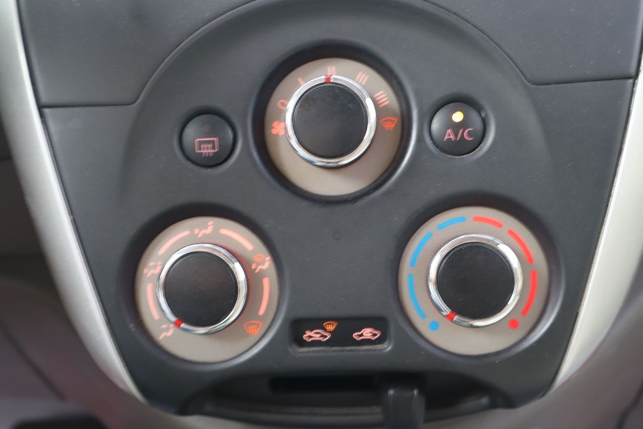 نيسان صني S GCC