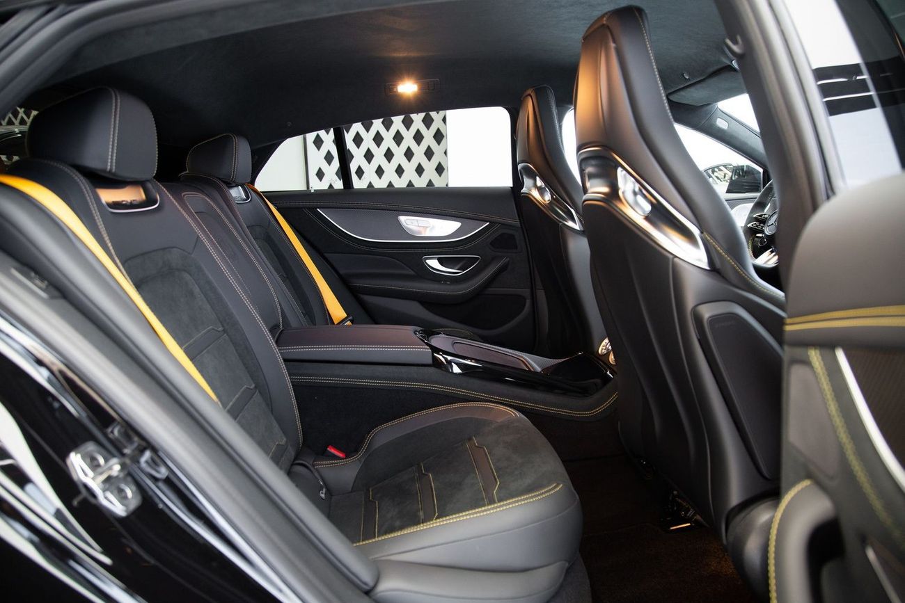 مرسيدس بنز أي أم جي جي تي 63 4MATIC+