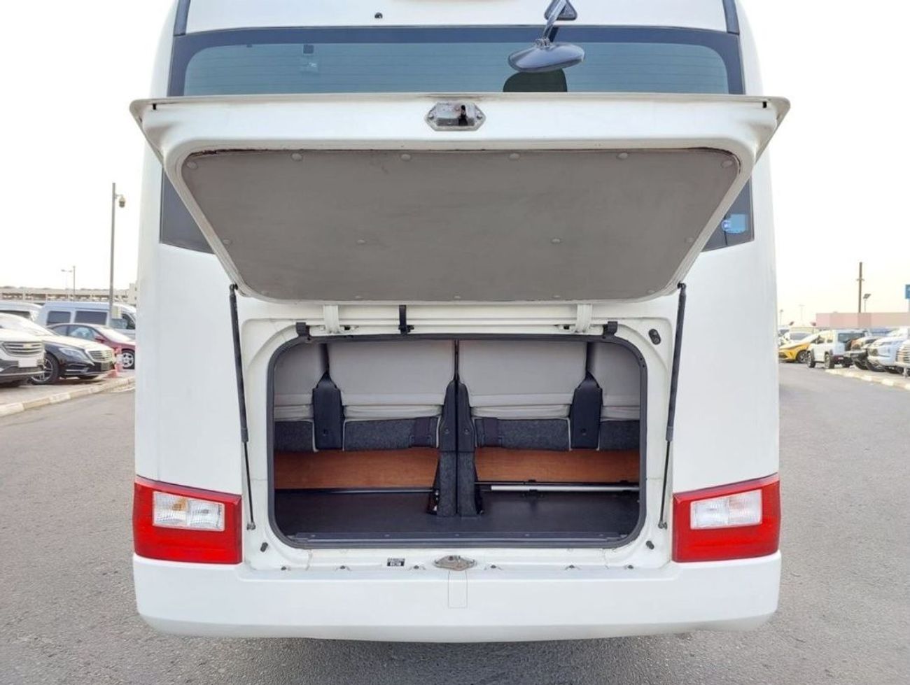 Toyota Coaster TOYOTA COASTER BUS RIGHT HAND DRIVE(PM02252)