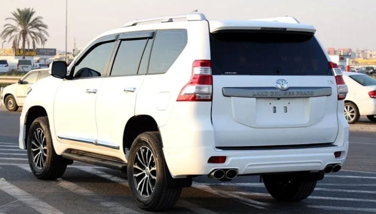 Toyota Prado Toyota prado 2015 Model TX 2.7 v4 petrol engine Colour White Transmission Automatic Interior.Begie 7