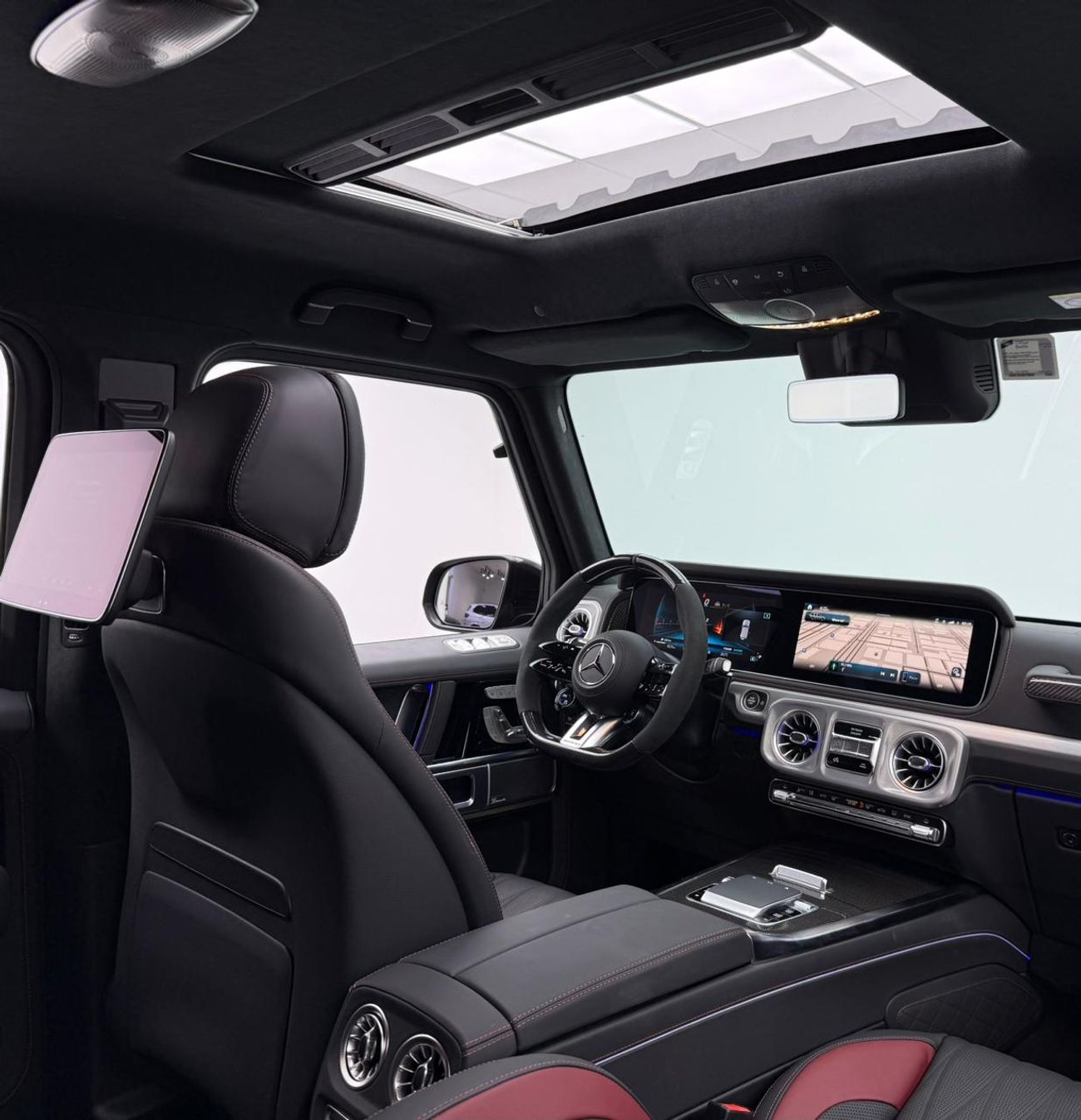 Mercedes-Benz G 63 AMG 4MATIC SUV 2025 Mercedes-AMG G 63 ,Gargash Warranty Dec/2029 ,Full Service History ,GCC